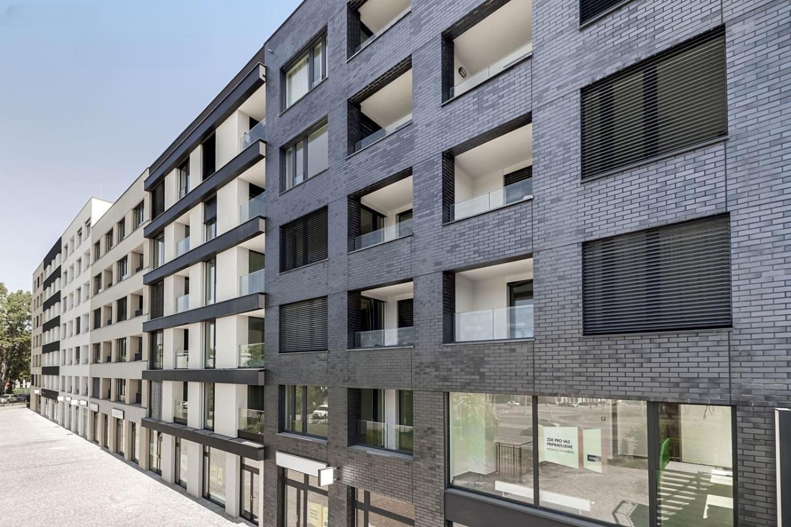 Holesovice Delight: Modern Comfort With A Twist In Prague 7 エクステリア 写真