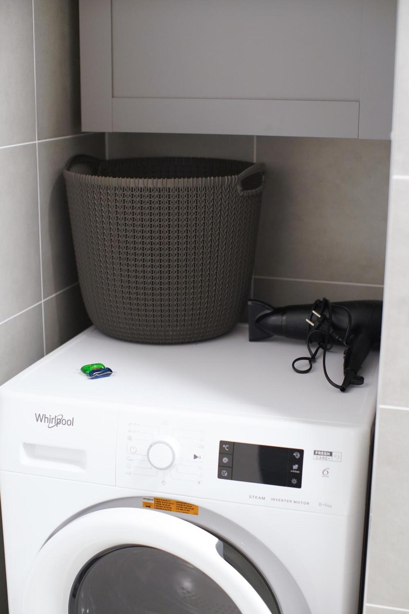 Holesovice Delight: Modern Comfort With A Twist In Prague 7 エクステリア 写真